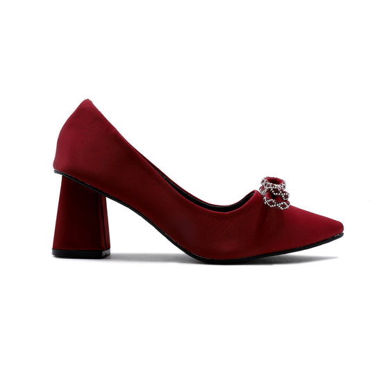 Elegant Satin Pointed-Toe Heels with Rhinestone Bow.