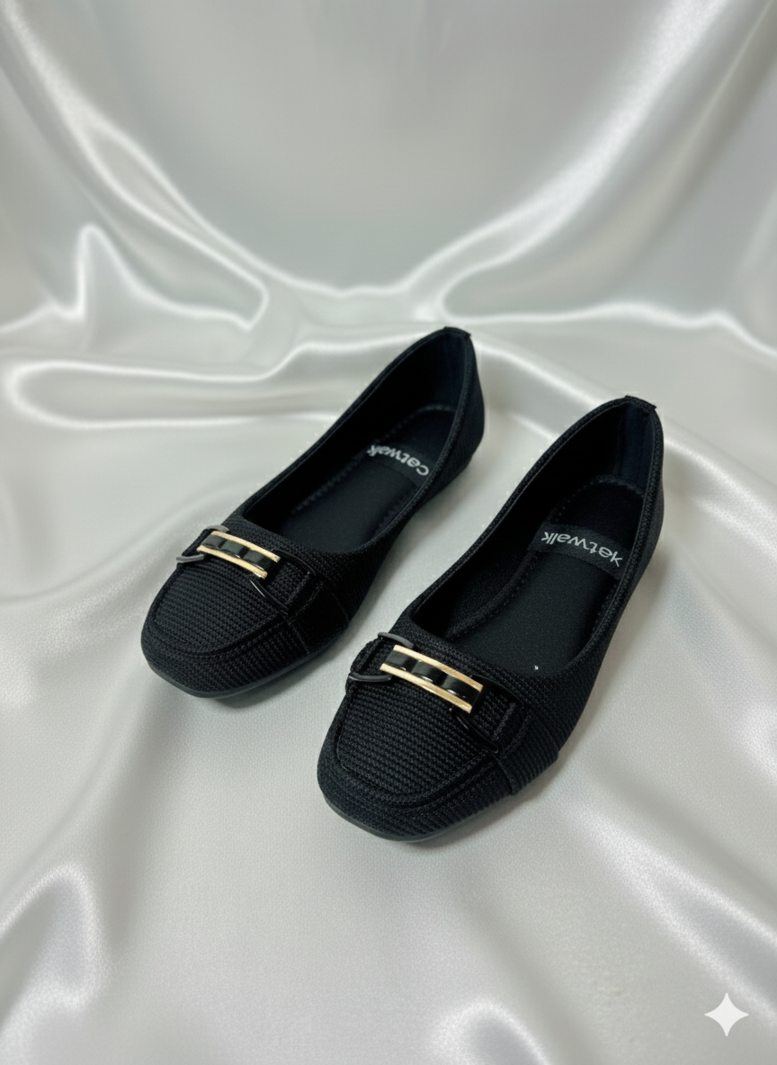 Black Loafer-Style Flats for Effortless Elegance