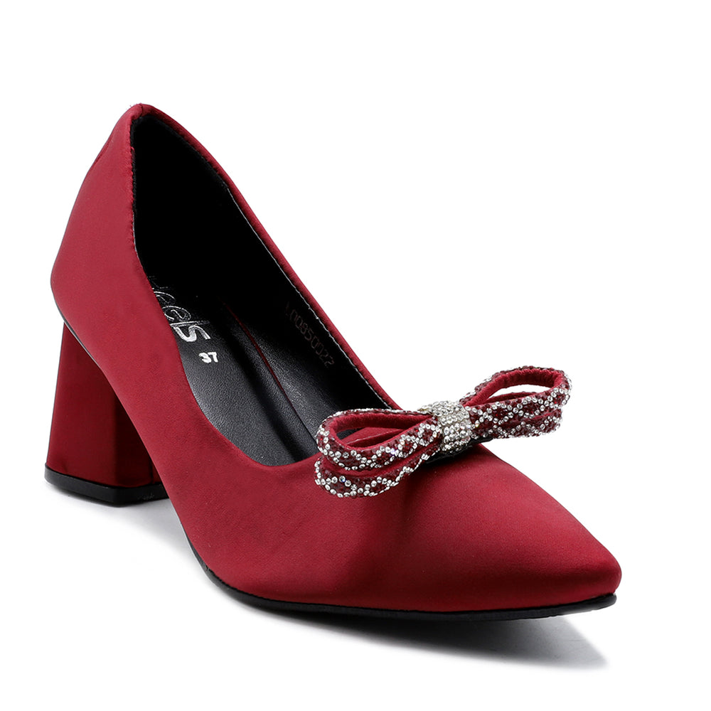 Elegant Satin Pointed-Toe Heels with Rhinestone Bow.