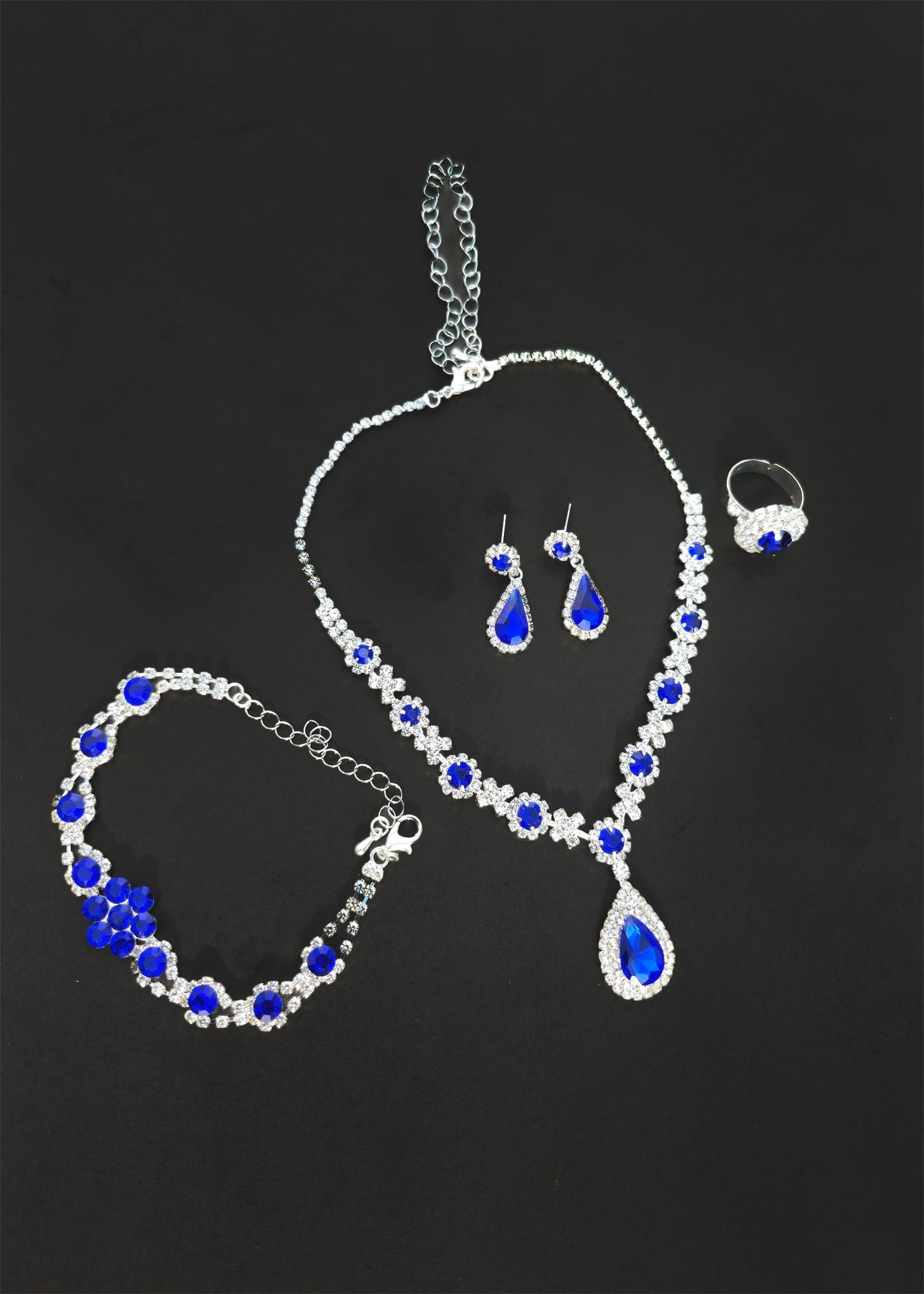 A Silver Elegance: Zircon Sparkle Jewellery Set (4-in-1)