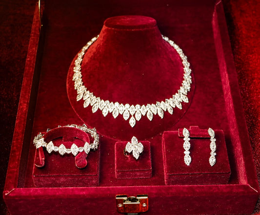 A Dazzling Marquise-Cut Diamond Jewelry Set