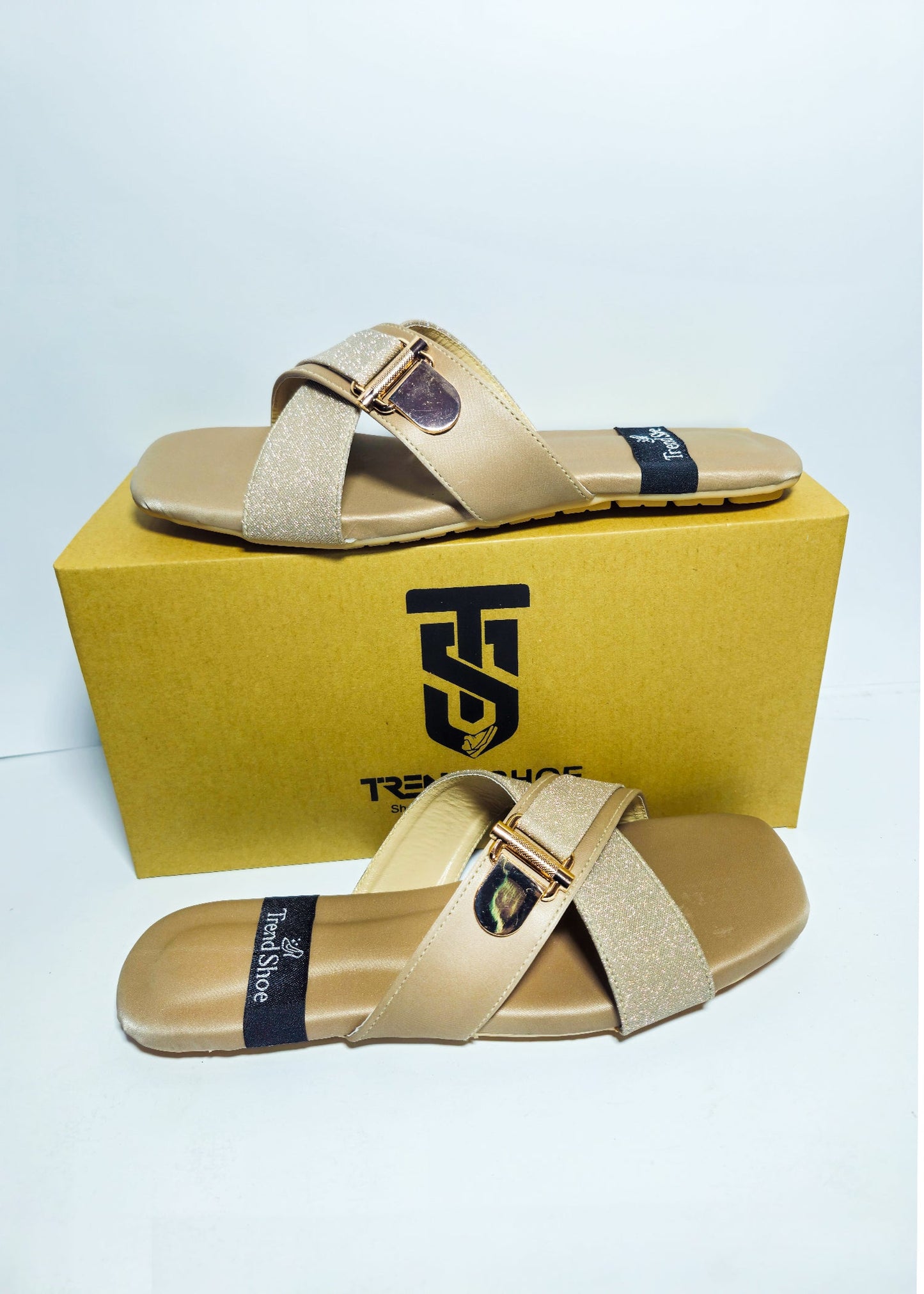 Maroon Spark – Elegant Glitter Chappals for Trendy Women